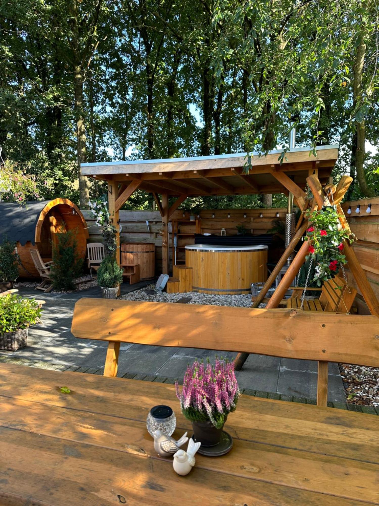 Chalet Harmony Prive Wellness Putten Exterior photo