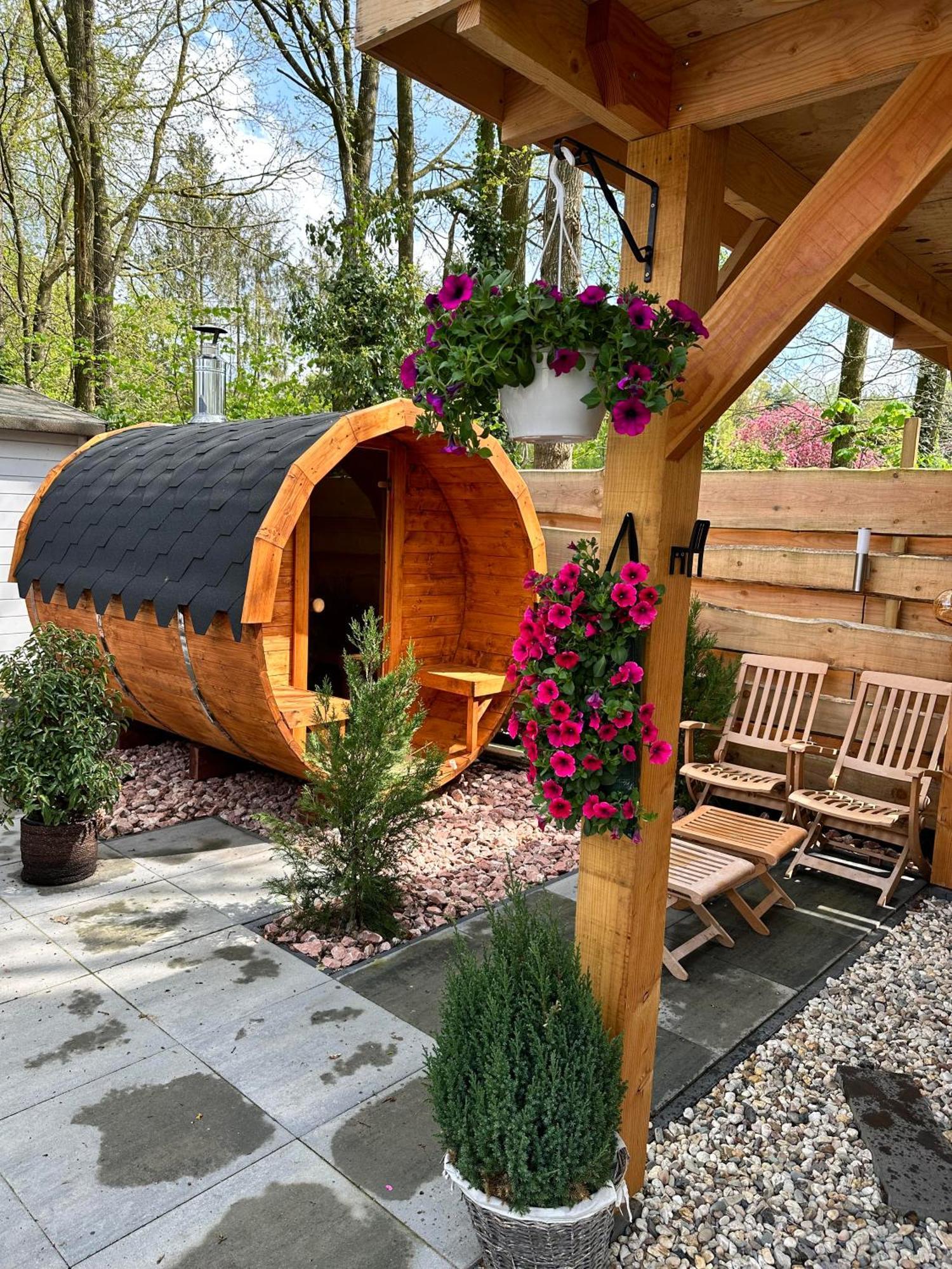Chalet Harmony Prive Wellness Putten Room photo
